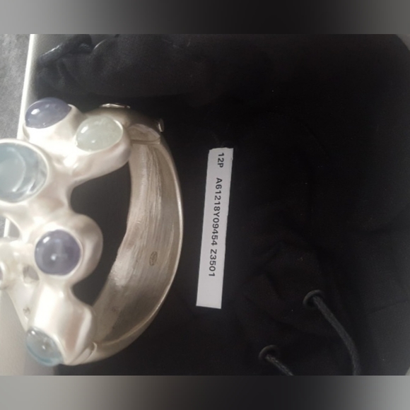 COMING SOON RARE & OR VINTAGE CHANEL , BALLY , LOUIS VUITTON , GUCCI & ETRO... - Picture 5 of 12